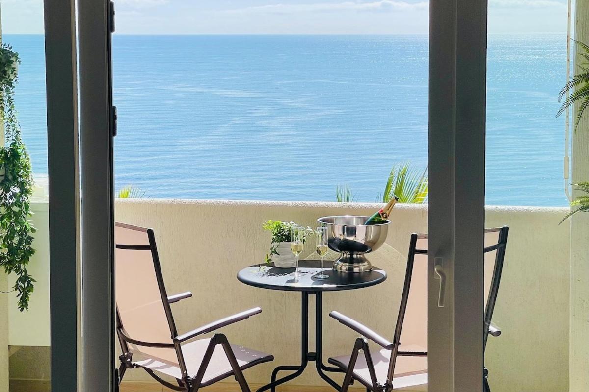 Ferienwohnung Direct Sea View- Bilbil Sunrise! Benalmádena Exterior foto